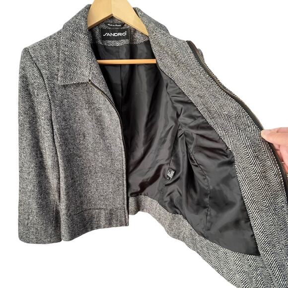 Sandro Jacket 100% Wool Herringbone Sz 12 Black White Zip Front - Picture 6 of 8